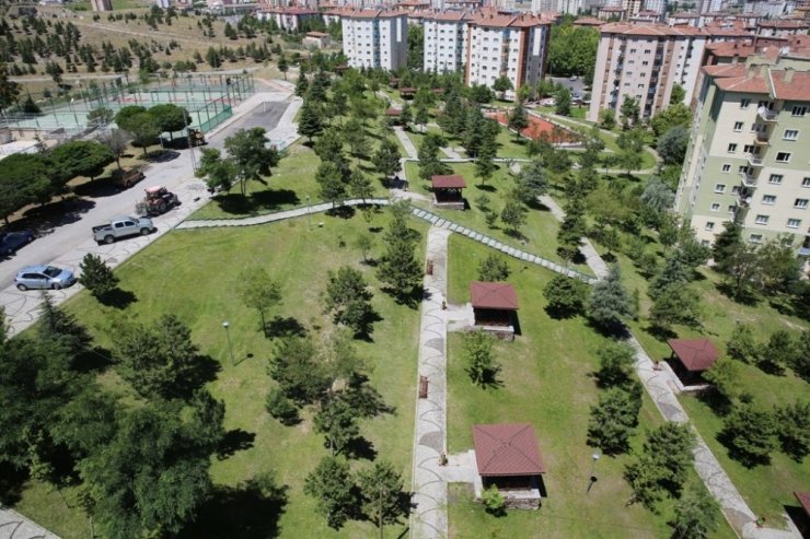 Melikgazi İlçesinde Parklardaki Kişi Başı Yeşil Alan 9.2 Metrekare