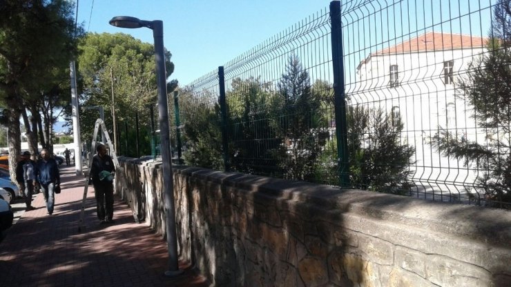 Burhaniye’de Okullara Belediye Koruması