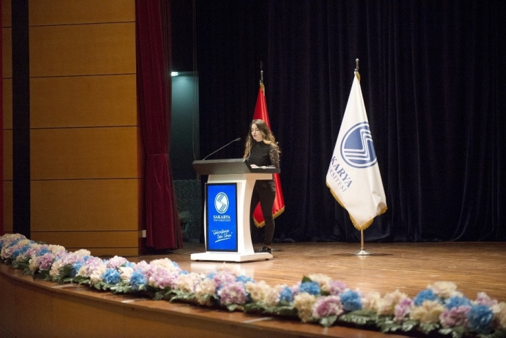 Saü’de Şiir Gecesi Düzenlendi