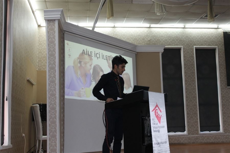 Aile Eğitim Programları Devam Ediyor
