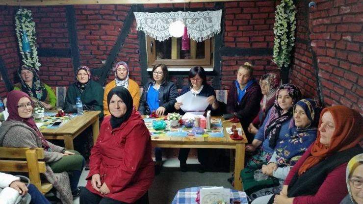 Akçakoca Tarihi Mahalle Pazar Esnafı Dernek Kurdu