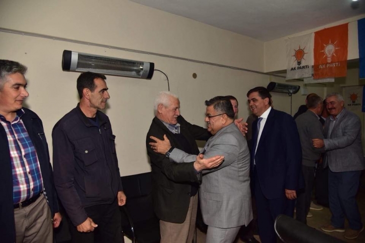 Başkan Yağcı, Ak Parti Pazaryeri İlçe Teşkilatı Üyeleri İle Bir Araya Geldi