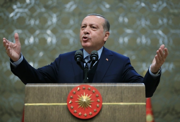 Cumhurbaşkanı Erdoğan: “Söyleye Söyleye Girilmez, Bir Gece Ansızın Girilir”