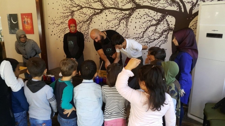 Üniversiteli Gençlerden Farkındalık Etkinliği