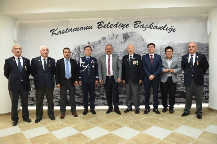 Güney Kore Cumhuriyeti Hava Ataşesi Park, Başkan Babaş’ı Ziyaret Etti