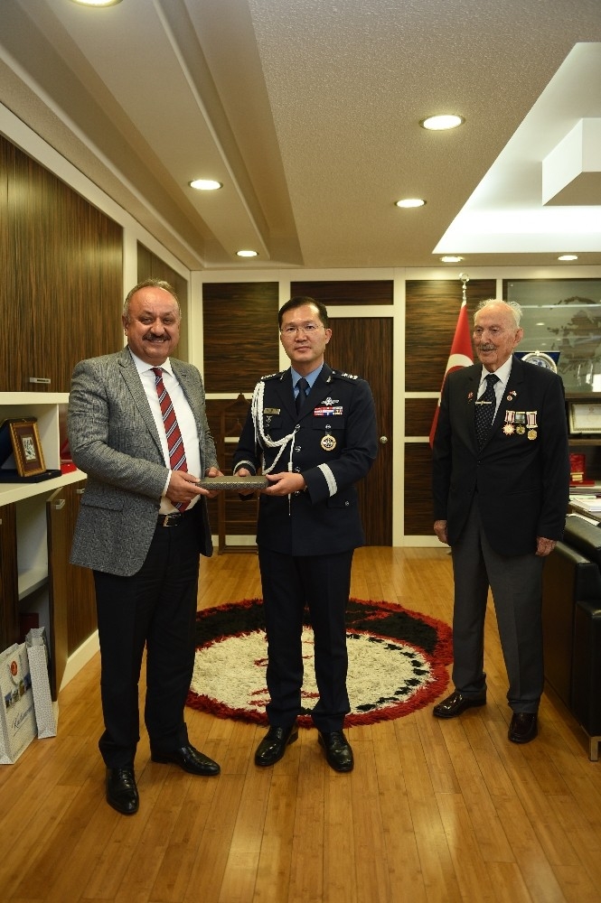 Güney Kore Cumhuriyeti Hava Ataşesi Park, Başkan Babaş’ı Ziyaret Etti