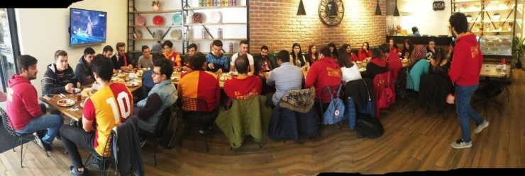 Ultraslan Down Kafe’de