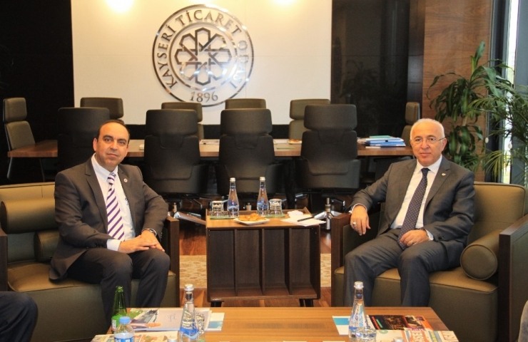 Başkan Hiçyılmaz, Hollanda Kayserililer Vakfı Heyetini Konuk Etti