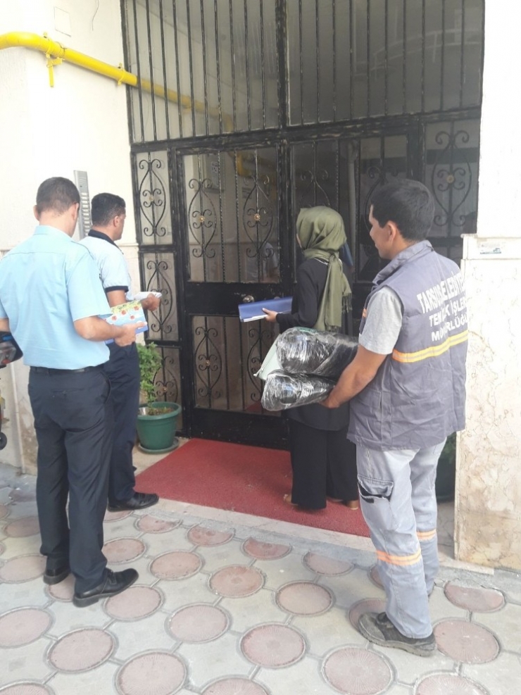 Tarsus Belediyesi’nden Poşetle Çöp Toplama Uygulaması