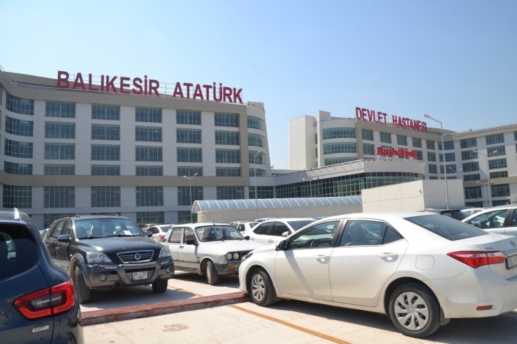 Atatürk Şehir Hastanesi Üniversite Hastanesi Gibi Hizmet Verdi