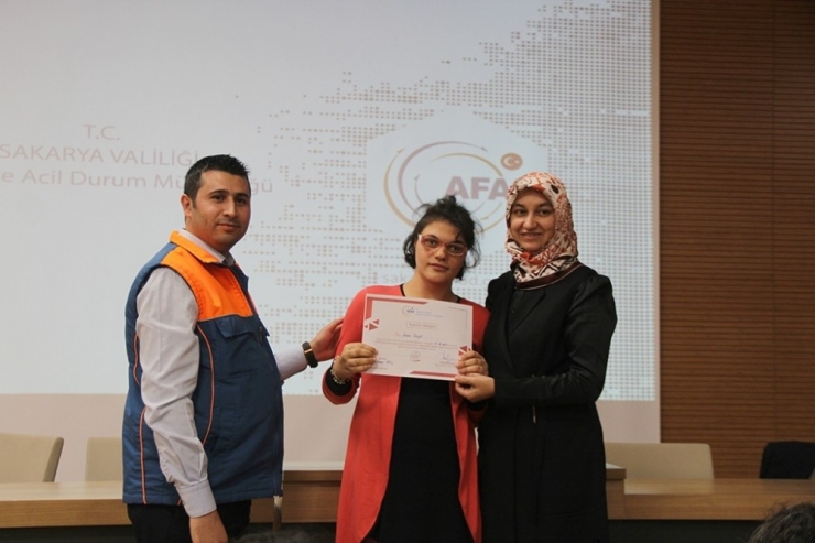 Engelsiz Hobi Kursu Öğrencileri, Doğal Afet Eğitiminde Buluştular