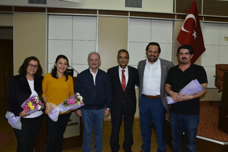 Ev Ve Süs Hayvanı Satan İşletmecilere “Yerel Hayvan Koruma Görevlisi” Eğitimi