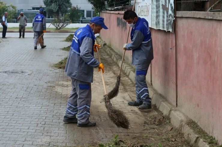 Adapazarı Sokakları Baştan Sona Temizleniyor
