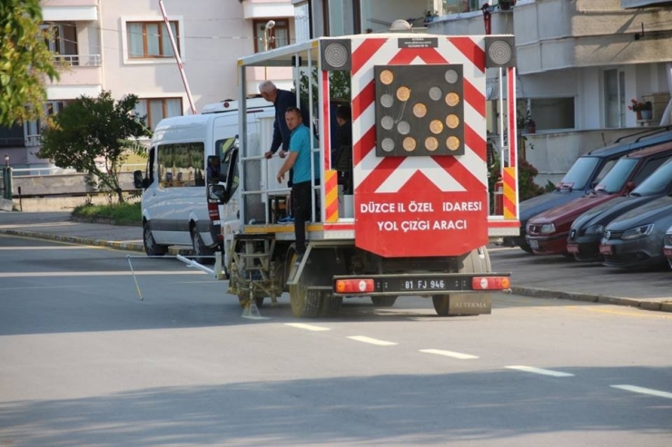 Yol Çizgi Çalışması Başladı