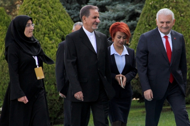 Başbakan Yıldırım, İran Cumhurbaşkanı Birinci Yardımcısı Cihangiri’yi Resmi Törenle Karşıladı