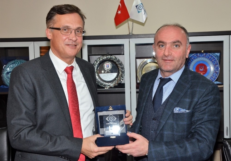 Belarus Büyükelçisi Savınykh Etso’yu Ziyaret Etti