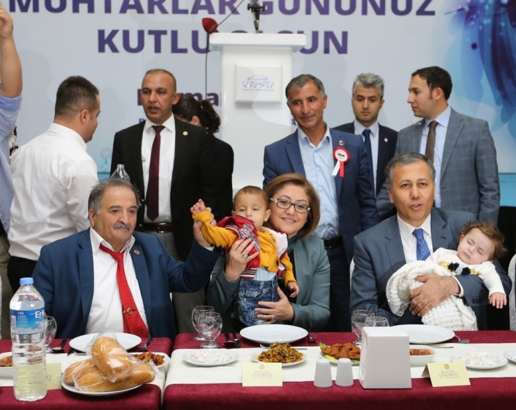 Fatma Şahin, Muhtarlarla Buluştu