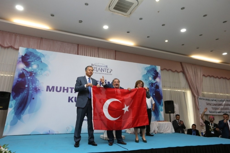 Fatma Şahin, Muhtarlarla Buluştu