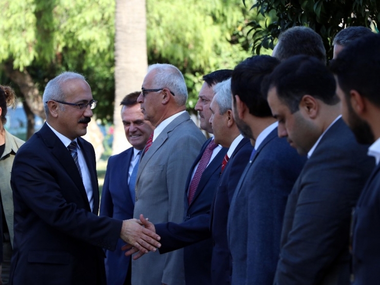 Bakan Elvan: "Bombalı Saldırıyla İlgili Şu Anda 11 Kişi Gözaltında"