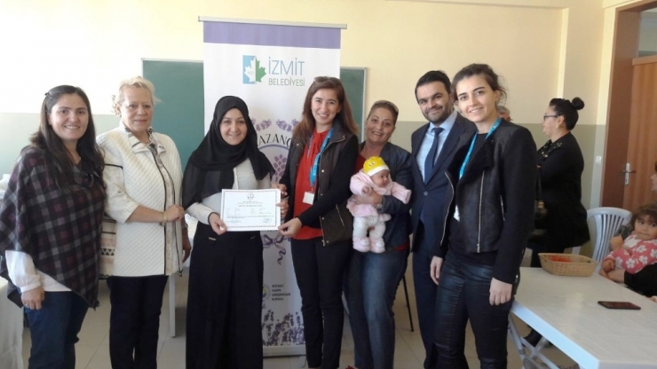 Hem Meslek Öğreniyorlar Hem De Para Kazanıyorlar