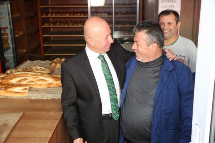 Başkan Çolakbayrakdar, "Yapılan Çalışmalar Mithatpaşa Mahallesi’nin Değerini Artırıyor"