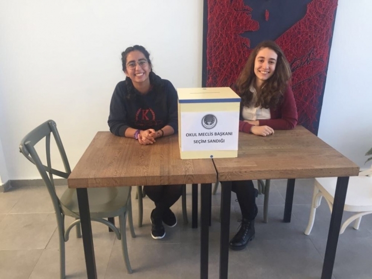 Öğrenciler Arasında Başkanlık Seçimi Heyecanı