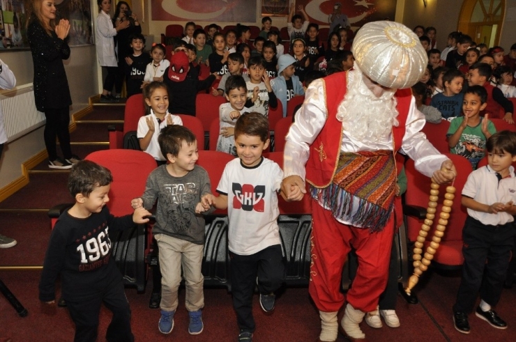 Minik Gkv’liler Hacivat, Karagöz Ve Keloğlan’la Buluştu