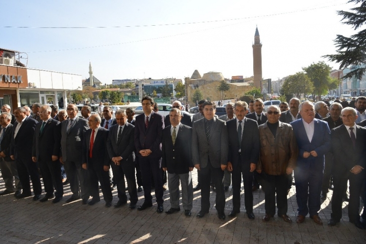 Muhtarlar’dan Vali Şentürk’e Ziyaret