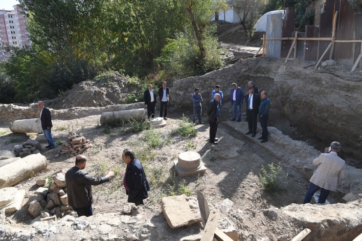 Tarihi Muratpaşa Camiinin Proje Çalışmaları Devam Ediyor