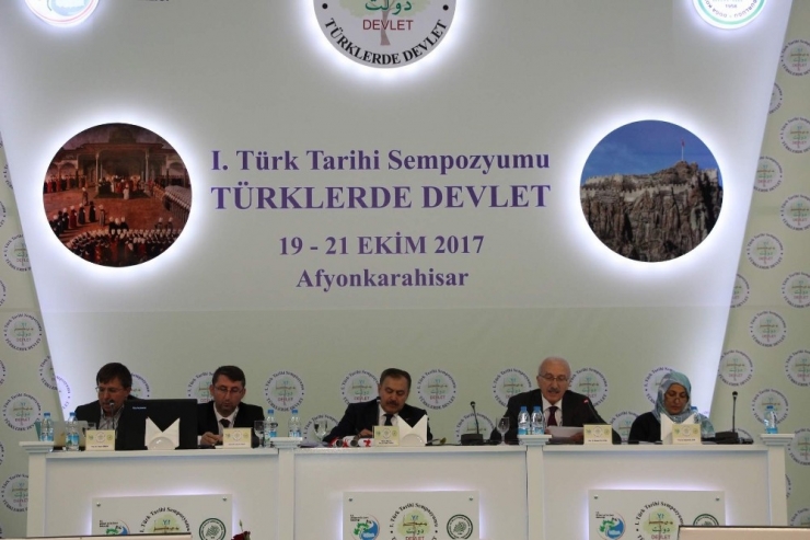 Bakan Eroğlu’ndan Enver Paşa Eleştirisi: