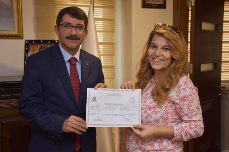 Şehzadeler’in Tıbbı Sekreterlik Eğitimleri Tamamlandı