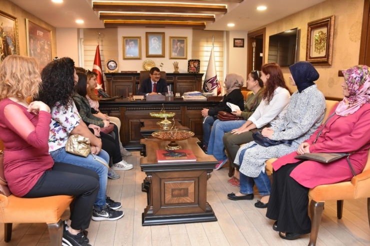 Şehzadeler’in Tıbbı Sekreterlik Eğitimleri Tamamlandı