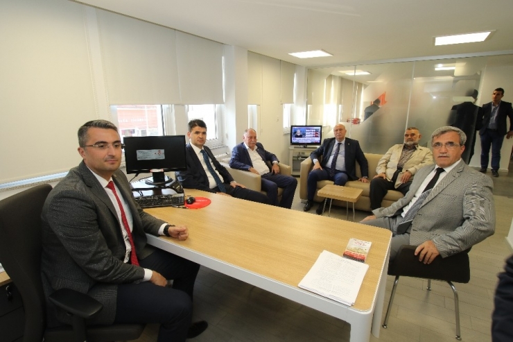 Cumhurbaşkanının Çağrısına Kulak Vererek Altın Hesabı Açtılar