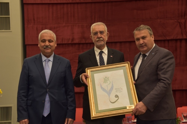 Uluslararası Yunus Emre Sempozyumu Başladı