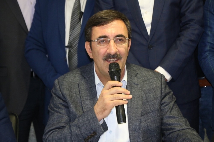 Ak Parti Genel Başkan Yardımcısı Cevdet Yılmaz Bingöl’de