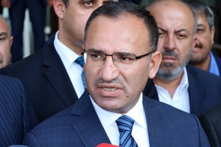 Bozdağ: "Rakka’daki Fotoğraf Abd’nin Bugüne Kadar Söylediklerini Tekzip Etmektedir”