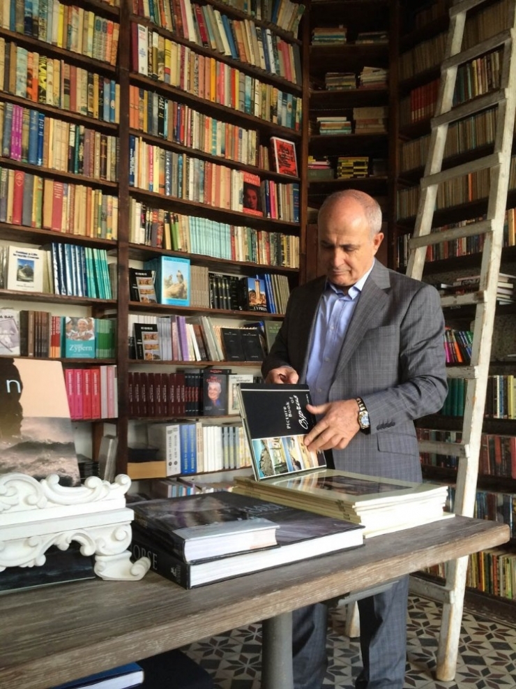 Büyükçekmece Belediyesi’nden "Al Götür Oku Getir" Köşesi