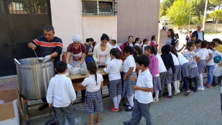 Çapahasan İlkokulunda Aşure Etkinliği