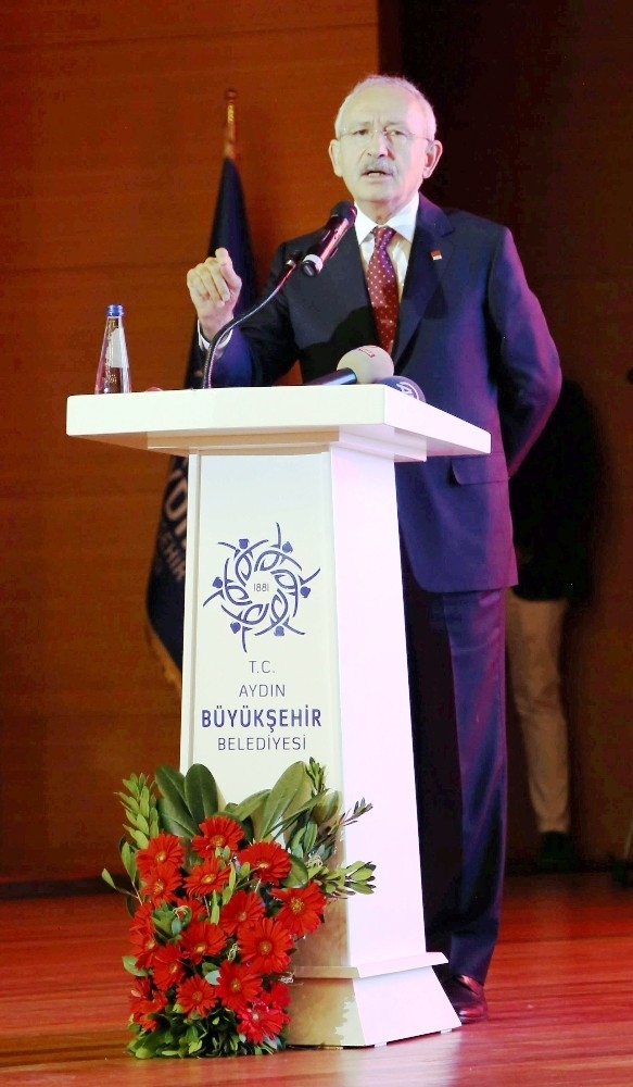 Kılıçdaroğlu: “Belediye Başkanlarının İstifa Ettirilmeye Zorlanması Milli İradeye Haksızlıktır”