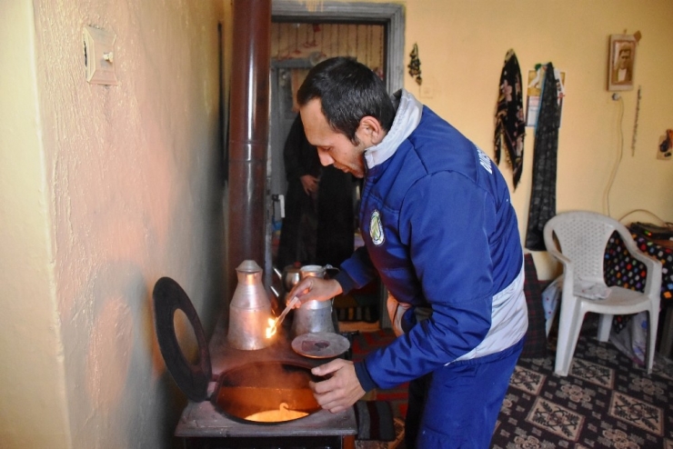 Belediyeden Soba Yakma Hizmeti