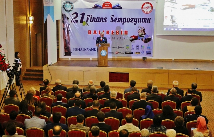 Ekonominin Nasıl Şekilleneceği Bu Toplantıda Masaya Yatırıldı