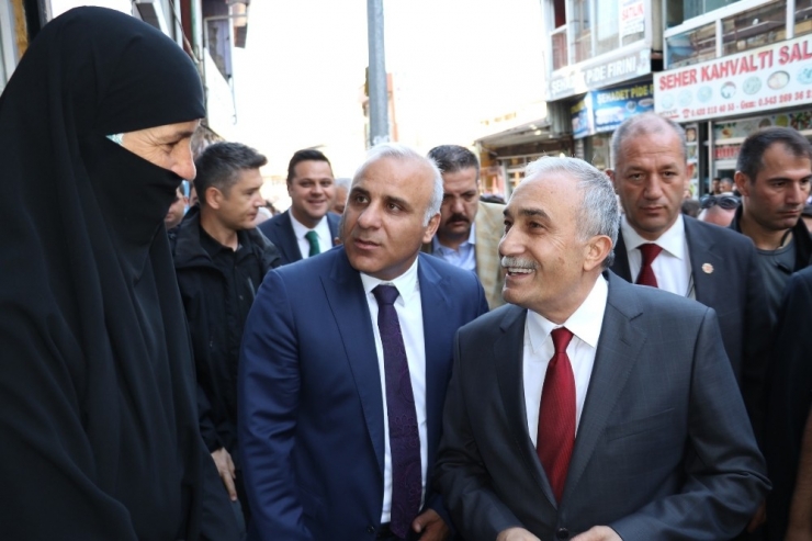 Bakan Fakıbaba Van’da