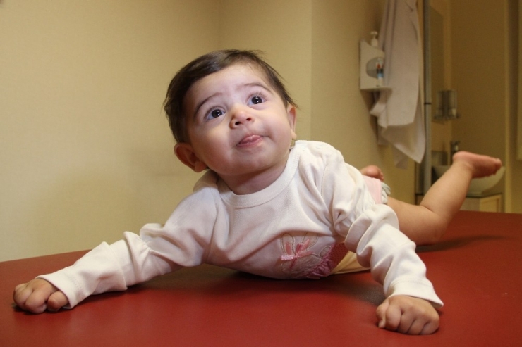 2 Günlükken Teşhis Konuldu, 3 Aylıkken Ameliyat Oldu