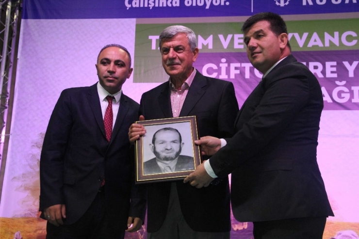 2 Bin Çifçiye 2 Bin 500 Ton Tohum Dağıtıldı