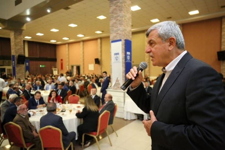 Büyükşehir Muhtarları Unutmadı