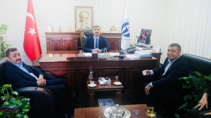 Taşdoğan, Başhekim Zengin’i Ziyaret Etti