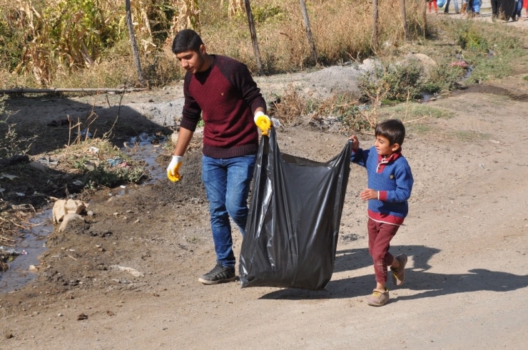 Hasköy’ün 17 Köyünde Temizlik Kampanyası Başlatıldı