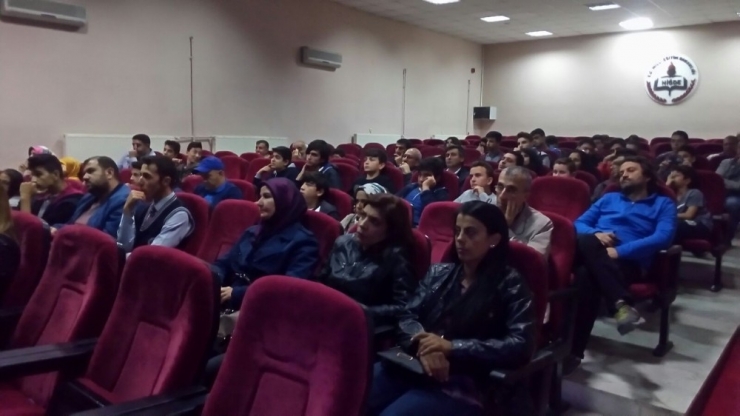 Okul Geçit Görevlilerine Eğitim Verildi