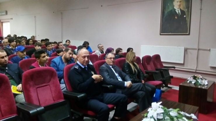 Okul Geçit Görevlilerine Eğitim Verildi