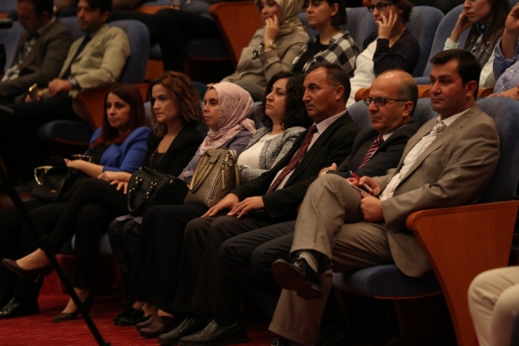 Akademisyenlere Ve Öğretmenlere “Tübitak 4004-4005 Projeleri Eğitimi”